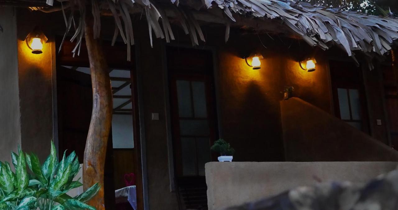 Maika Safari Lodge Удавалаве Экстерьер фото
